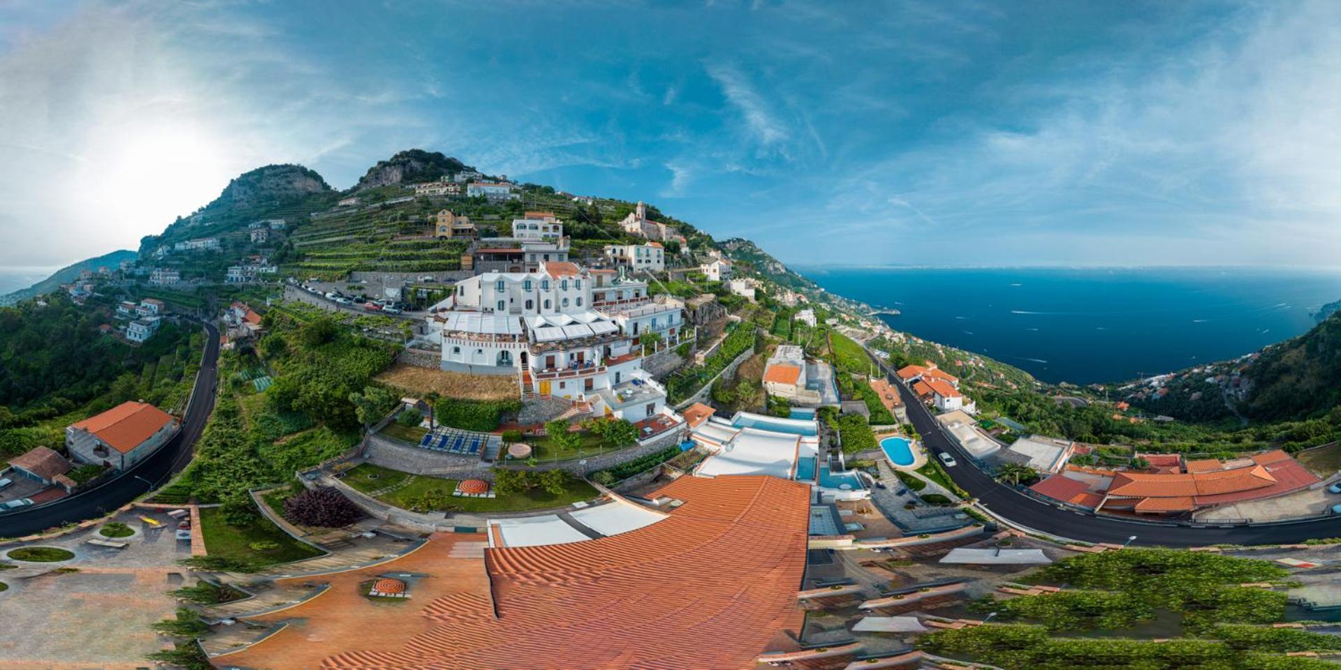 Albergo Dipinto BaccoФуроре Экстерьер фото