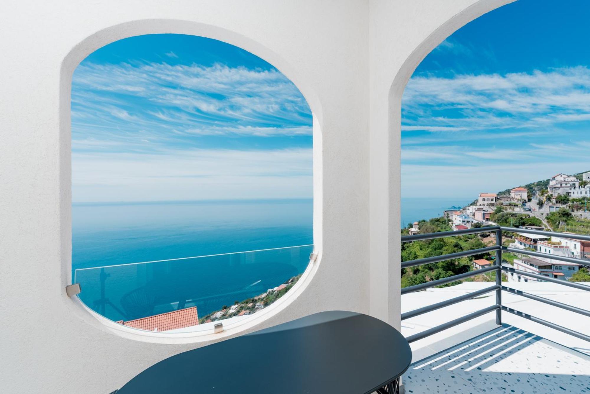 Albergo Dipinto BaccoФуроре Экстерьер фото